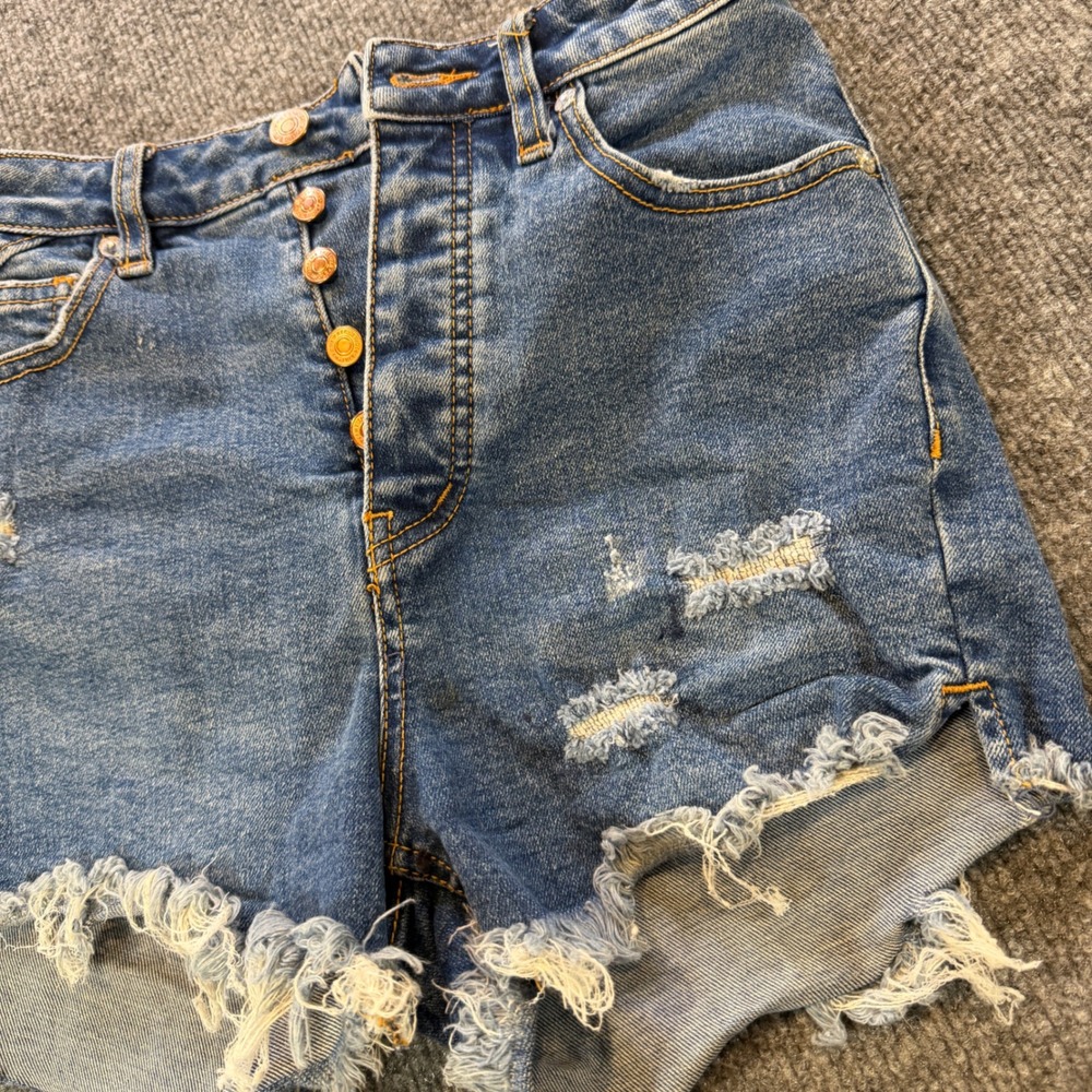 We The Free Free People Curvy High Rise Distressed Denim Shorts Size 25 Blue